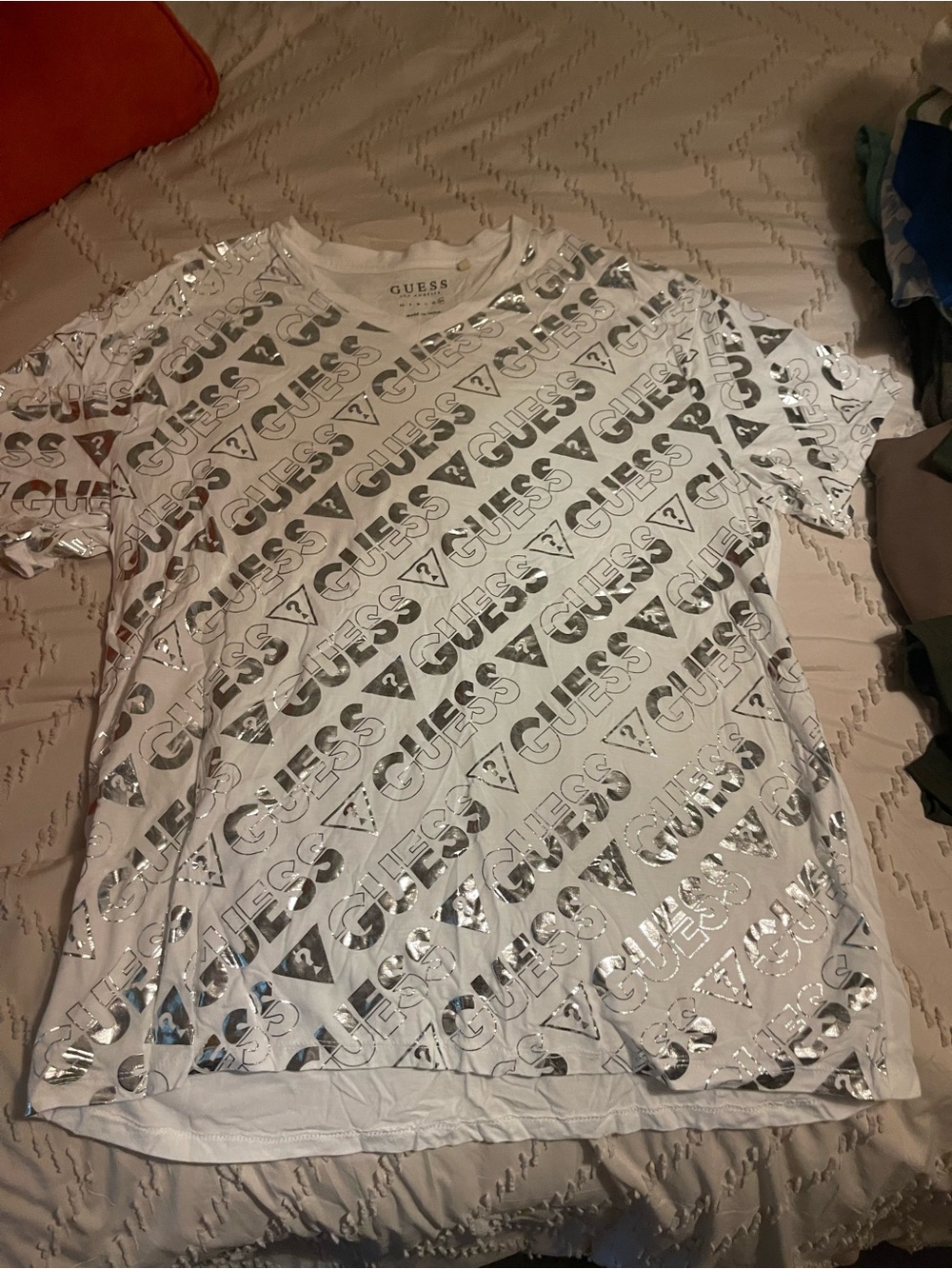 GUESS White Tee with Shiny Silver Logo Print